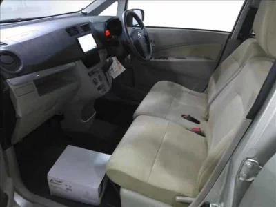 Daihatsu MOVE  с аукциона в Японии