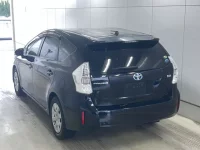 Toyota PRIUS ALPHA лот № 3006 оценка 4  с аукциона в Японии 1