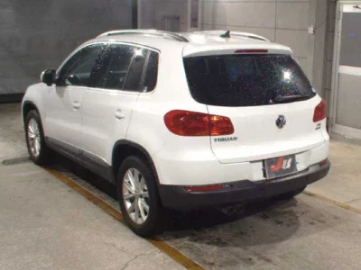 Volkswagen TIGUAN  с аукциона в Японии