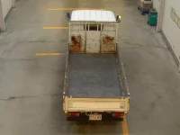 Mitsubishi CANTER лот № 1235 оценка 3.5  с аукциона в Японии 2