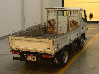 Mitsubishi CANTER  с аукциона в Японии