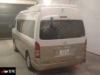 Toyota HIACE VAN  с аукциона в Японии