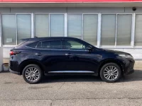 Toyota HARRIER лот № 3008 оценка 4  с аукциона в Японии 2