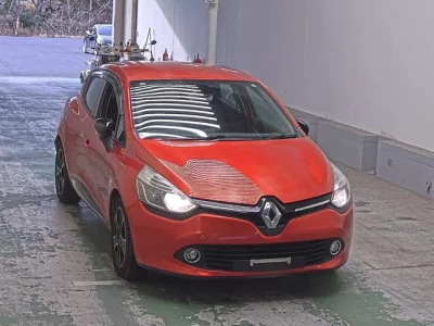 Renault LUTECIA  с аукциона в Японии