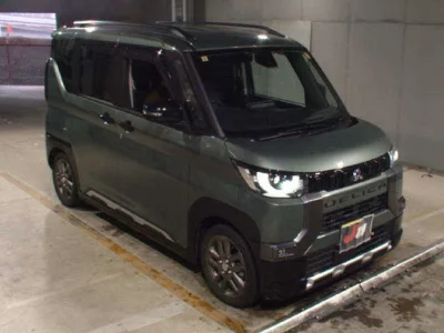 Mitsubishi DELICA MINI  с аукциона в Японии