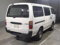 Toyota HIACE VAN лот № 544 оценка R  с аукциона в Японии 1