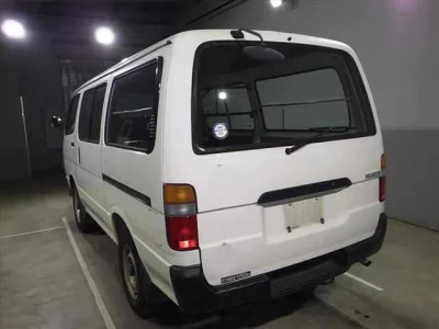Toyota HIACE VAN  с аукциона в Японии