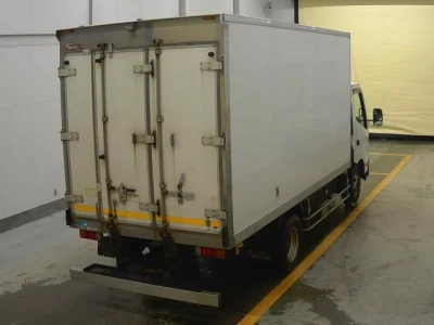 Hino DUTRO  с аукциона в Японии