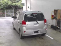 Toyota PORTE лот № 190 оценка R  с аукциона в Японии 1