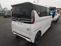 Nissan ROOX лот № 5512 оценка 3.5  с аукциона в Японии 3