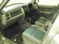 Mazda DEMIO лот № 4137 оценка 3.5  с аукциона в Японии 2