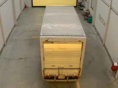 Isuzu ELF  с аукциона в Японии