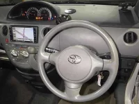 Toyota SIENTA лот № 2009 оценка 3.5  с аукциона в Японии 7