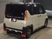 Mitsubishi DELICA MINI лот № 6518 оценка 4.5  с аукциона в Японии 4