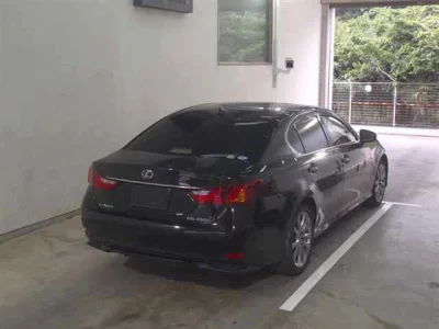 Lexus GS  с аукциона в Японии