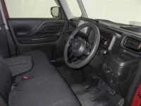 Suzuki SPACIA GEAR лот № 194 оценка 5  с аукциона в Японии 2