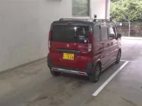 Suzuki SPACIA GEAR лот № 194 оценка 5  с аукциона в Японии 4