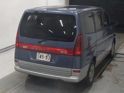 Nissan SERENA  с аукциона в Японии