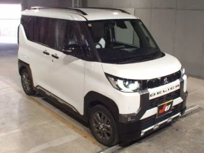 Mitsubishi DELICA MINI  с аукциона в Японии
