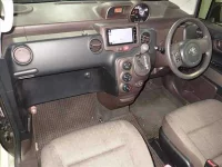 Toyota PORTE лот № 2018 оценка 3.5  с аукциона в Японии 4