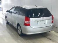 Toyota WISH лот № 3022 оценка R  с аукциона в Японии 1