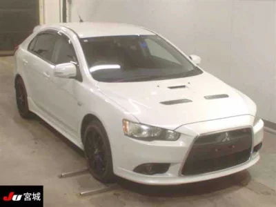 Mitsubishi GALANT FORTIS  с аукциона в Японии