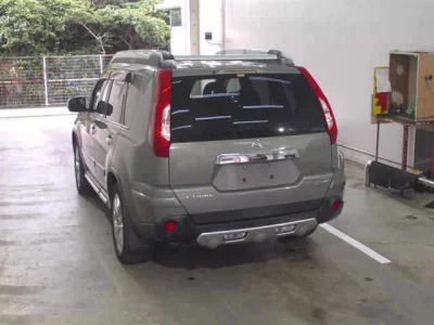 Nissan X-TRAIL  с аукциона в Японии