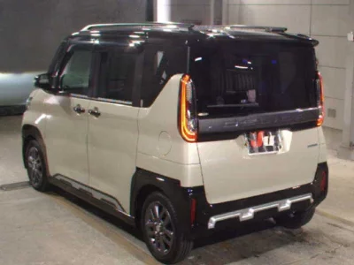 Mitsubishi DELICA MINI  с аукциона в Японии