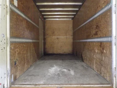 Isuzu ELF  с аукциона в Японии