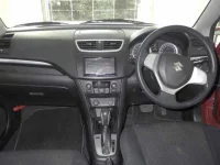 Suzuki SWIFT лот № 200 оценка R  с аукциона в Японии 5