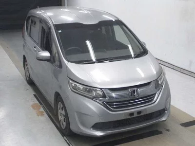 Honda FREED  с аукциона в Японии