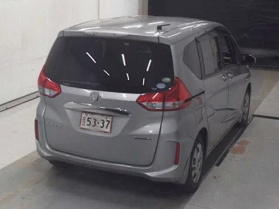 Honda FREED  с аукциона в Японии