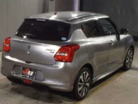 Suzuki SWIFT лот № 6537 оценка 4  с аукциона в Японии 4