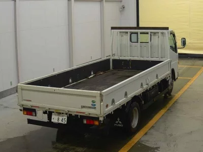 Mitsubishi CANTER  с аукциона в Японии