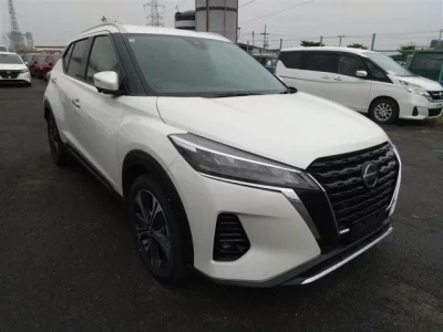 Nissan KICKS  с аукциона в Японии