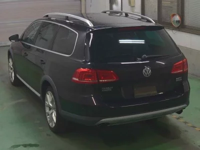 Volkswagen PSSAT ALLTRACK  с аукциона в Японии