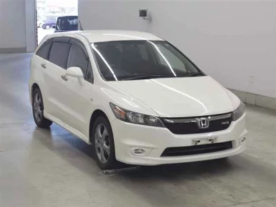 Honda STREAM  с аукциона в Японии