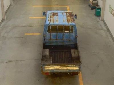 Isuzu ELF  с аукциона в Японии