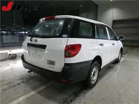 Nissan AD лот № 1151 оценка R  с аукциона в Японии 1