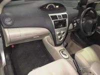 Toyota BELTA лот № 2047 оценка 3  с аукциона в Японии 4