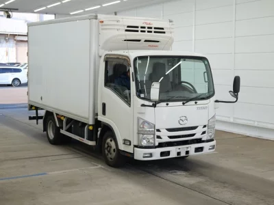 Mazda TITAN  с аукциона в Японии