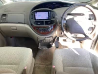 Toyota ESTIMA лот № 3040 оценка 3.5  с аукциона в Японии 3