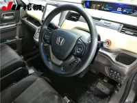 Honda FREED лот № 1158 оценка 3  с аукциона в Японии 2