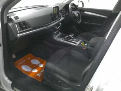 Audi Q5  с аукциона в Японии