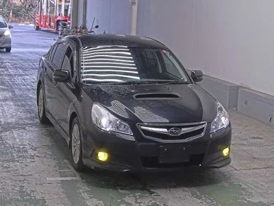 Subaru LEGACY B4  с аукциона в Японии