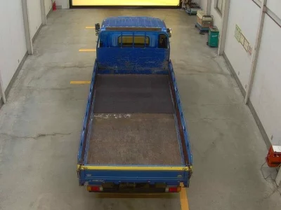 Isuzu ELF  с аукциона в Японии