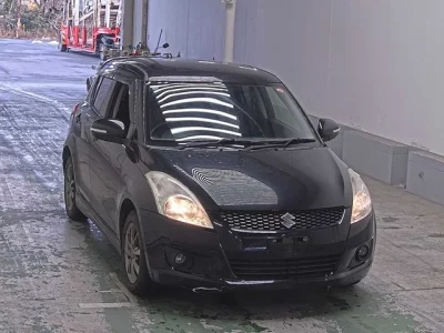 Suzuki SWIFT  с аукциона в Японии
