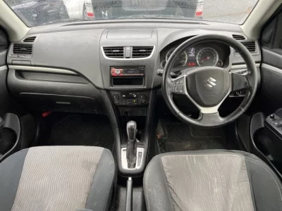 Suzuki SWIFT  с аукциона в Японии
