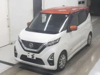 Nissan DAYZ лот № 3004 оценка 4  с аукциона в Японии 3