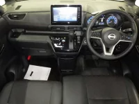 Nissan ROOX лот № 3001 оценка 3  с аукциона в Японии 2